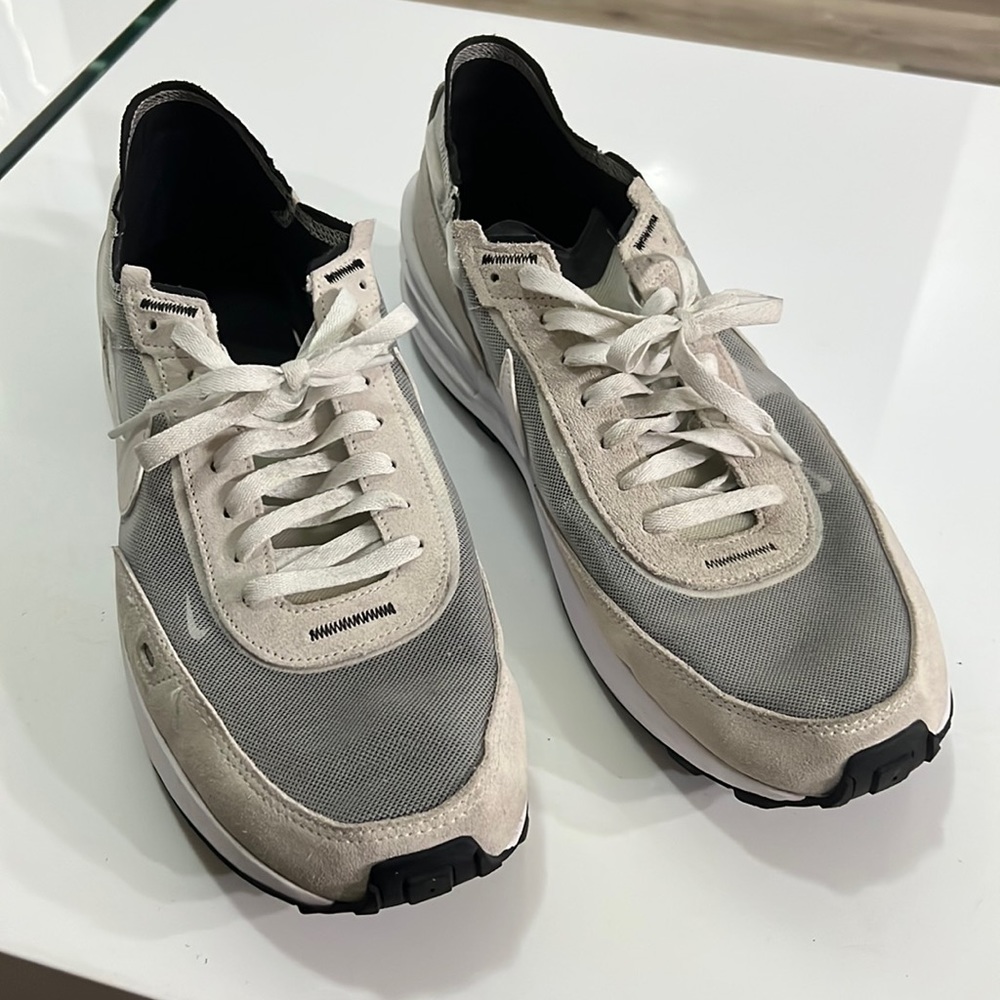 Nike waffle one